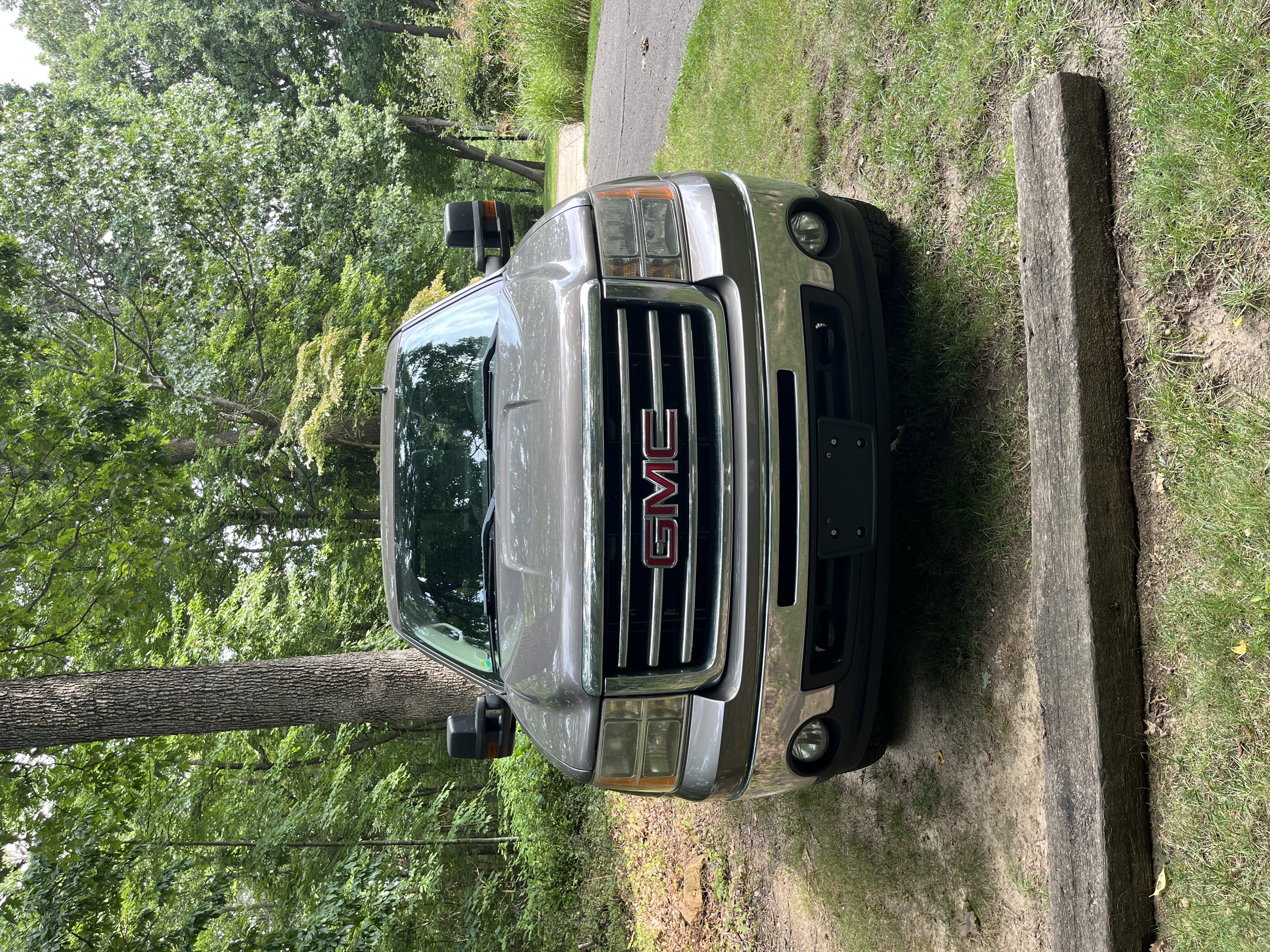 Used 2013 GMC Sierra 1500 SLE w/ Power Tech Package AWD/4WD image 1