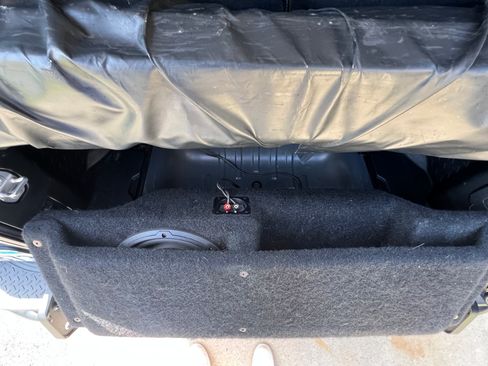 Used 2018 Jeep Wrangler Sport image 15