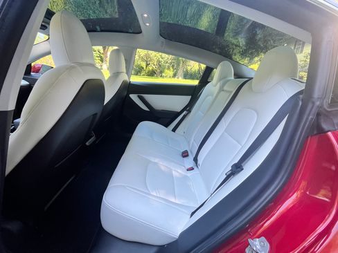 Used 2020 Tesla Model 3 Long Range AWD/4WD image 13