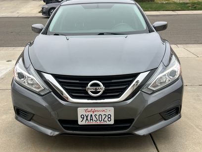 Used 2018 Nissan Altima 2.5 S w/ S Convenience Package