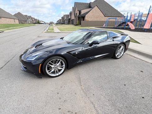 Used 2015 Chevrolet Corvette Stingray Coupe w/ 2LT Preferred Equipment Group image 9