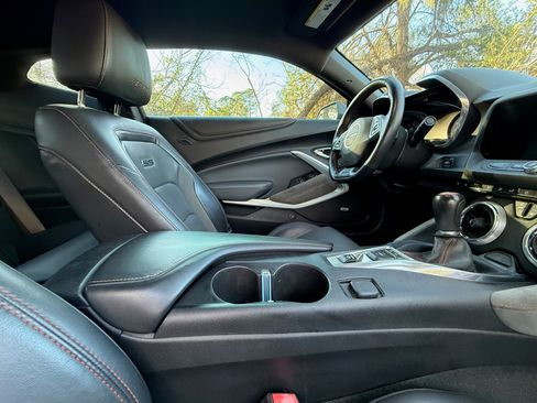 Used 2017 Chevrolet Camaro SS w/ 50th Anniversary Edition image 12