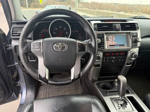 Used 2012 Toyota 4Runner Limited image 15
