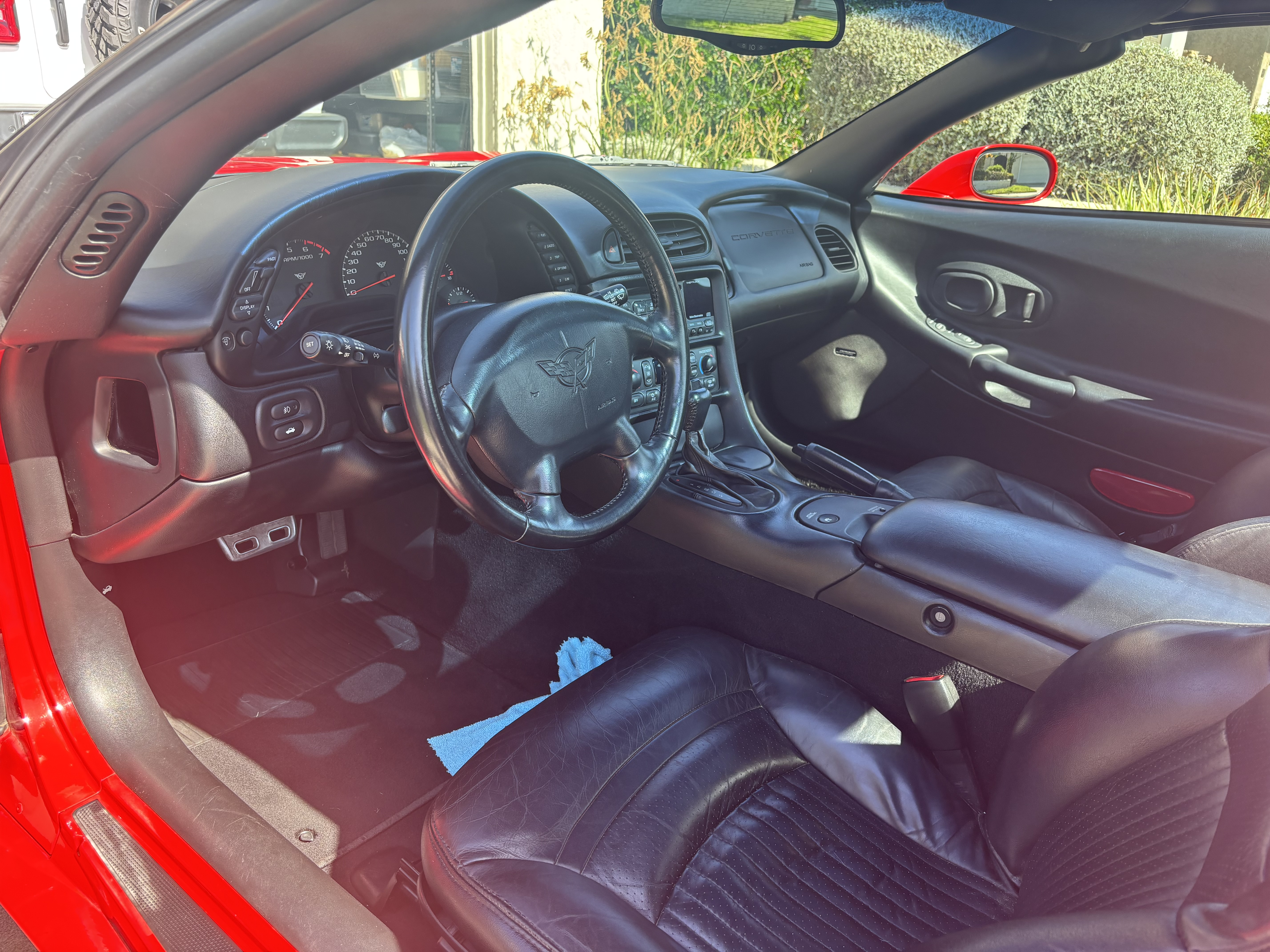 Used 2002 Chevrolet Corvette Coupe w/ Preferred Equipment Group2 RWD image 9
