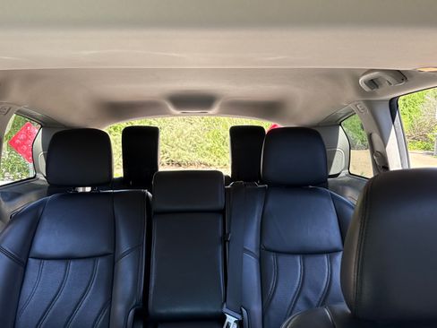 Used 2015 INFINITI QX60 3.5 Sport Utility 4D w/ Premium Plus Package image 20