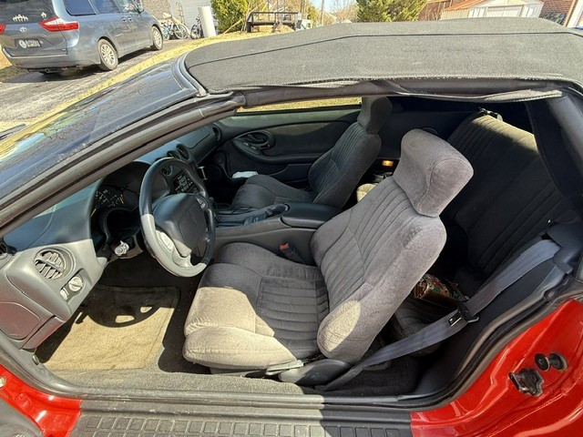 Used 1995 Pontiac Firebird Convertible RWD image 4