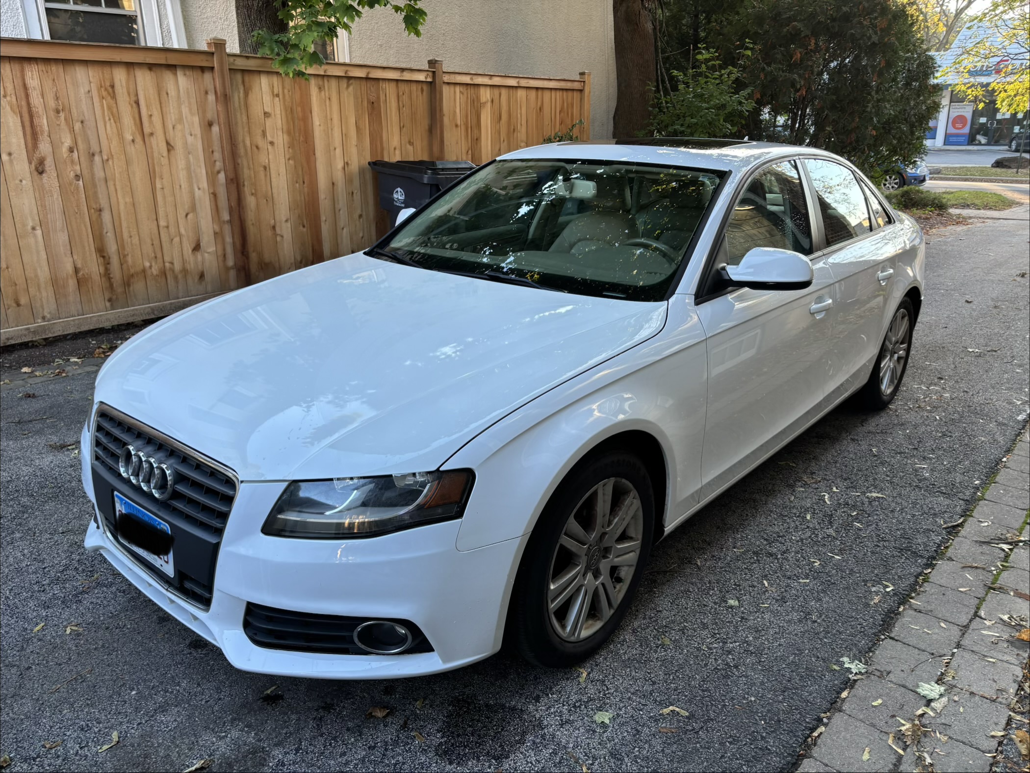 Used 2011 Audi A4 2.0T Premium FWD image 1
