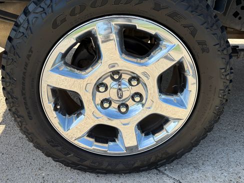 Used 2014 Ford F150 XLT RWD image 25
