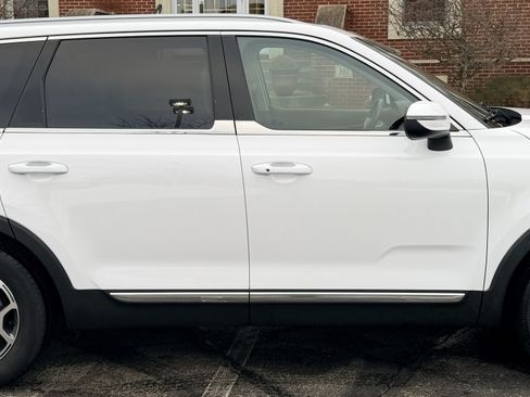 Used 2021 Kia Telluride EX image 5