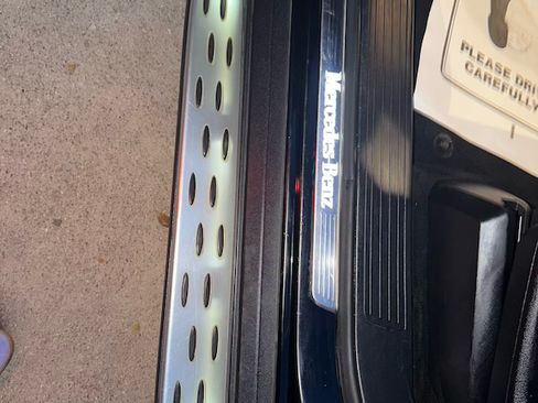 Used 2015 Mercedes-Benz GL 450 4MATIC image 8