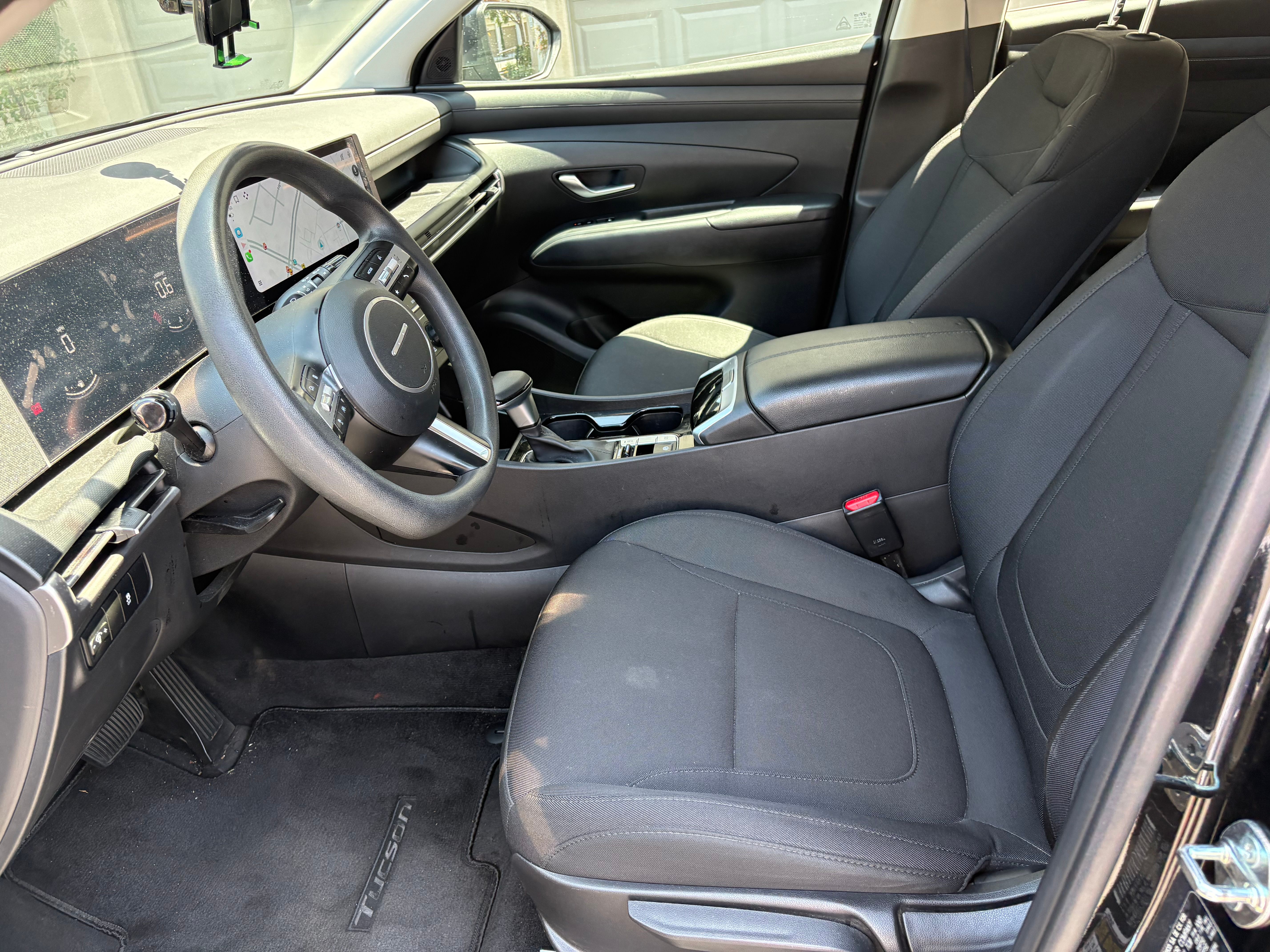 Used 2025 Hyundai Tucson SE FWD image 23