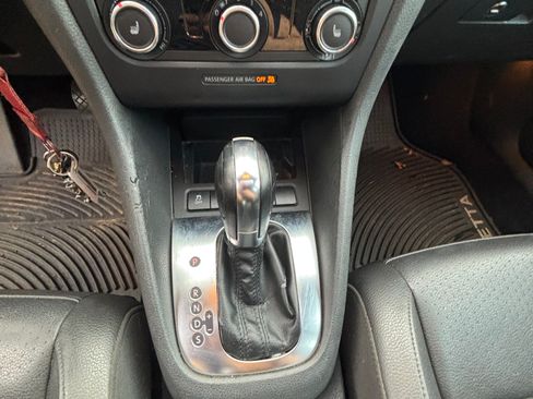 Used 2013 Volkswagen Jetta SE image 13