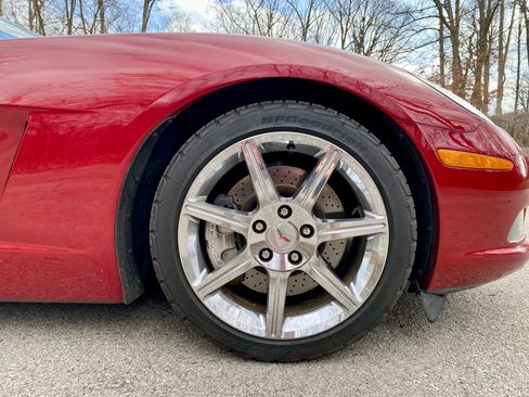 Used 2009 Chevrolet Corvette Convertible w/ Preferred Equipment Group image 22