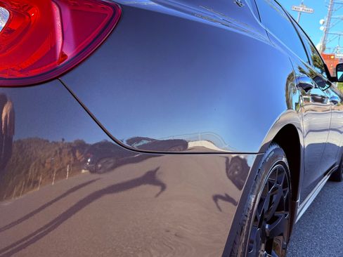 Used 2014 Maserati Quattroporte GTS RWD image 12