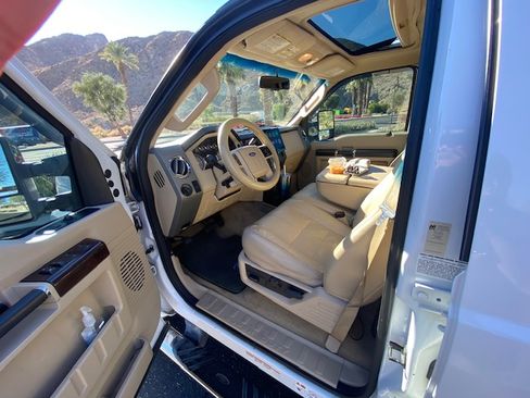 Used 2008 Ford F450 Lariat image 14