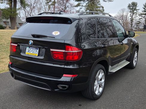 Used 2011 BMW X5 xDrive50i image 11