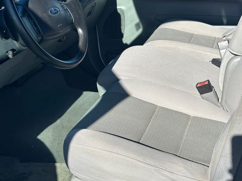 Used 2006 Ford F350 Lariat image 6