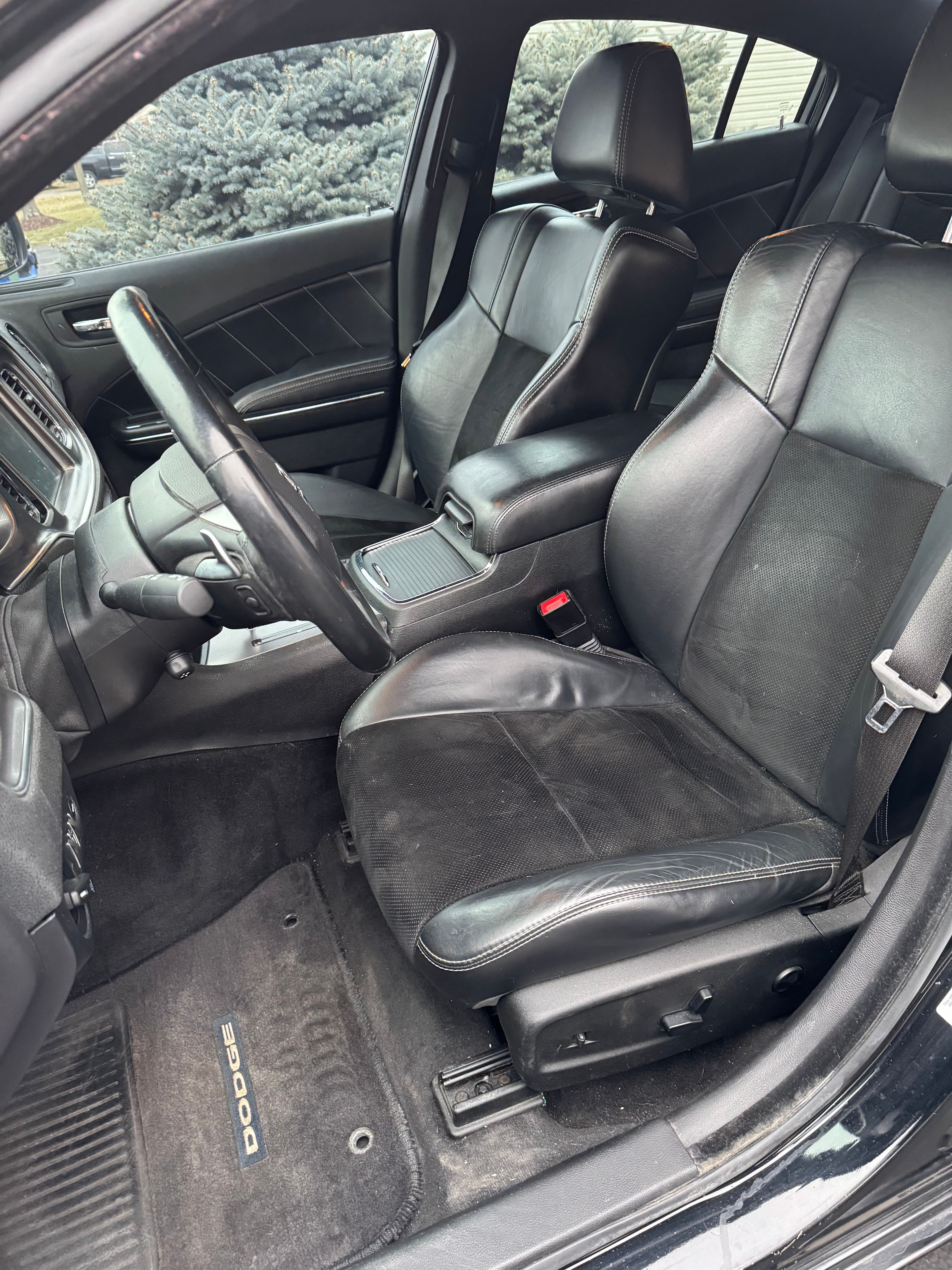Used 2014 Dodge Charger R/T RWD image 8