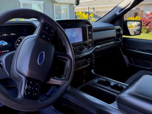 Used 2021 Ford F150 XL w/ STX Appearance Package image 6