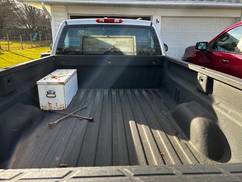 Used 2013 Chevrolet Silverado 1500 W/T image 2