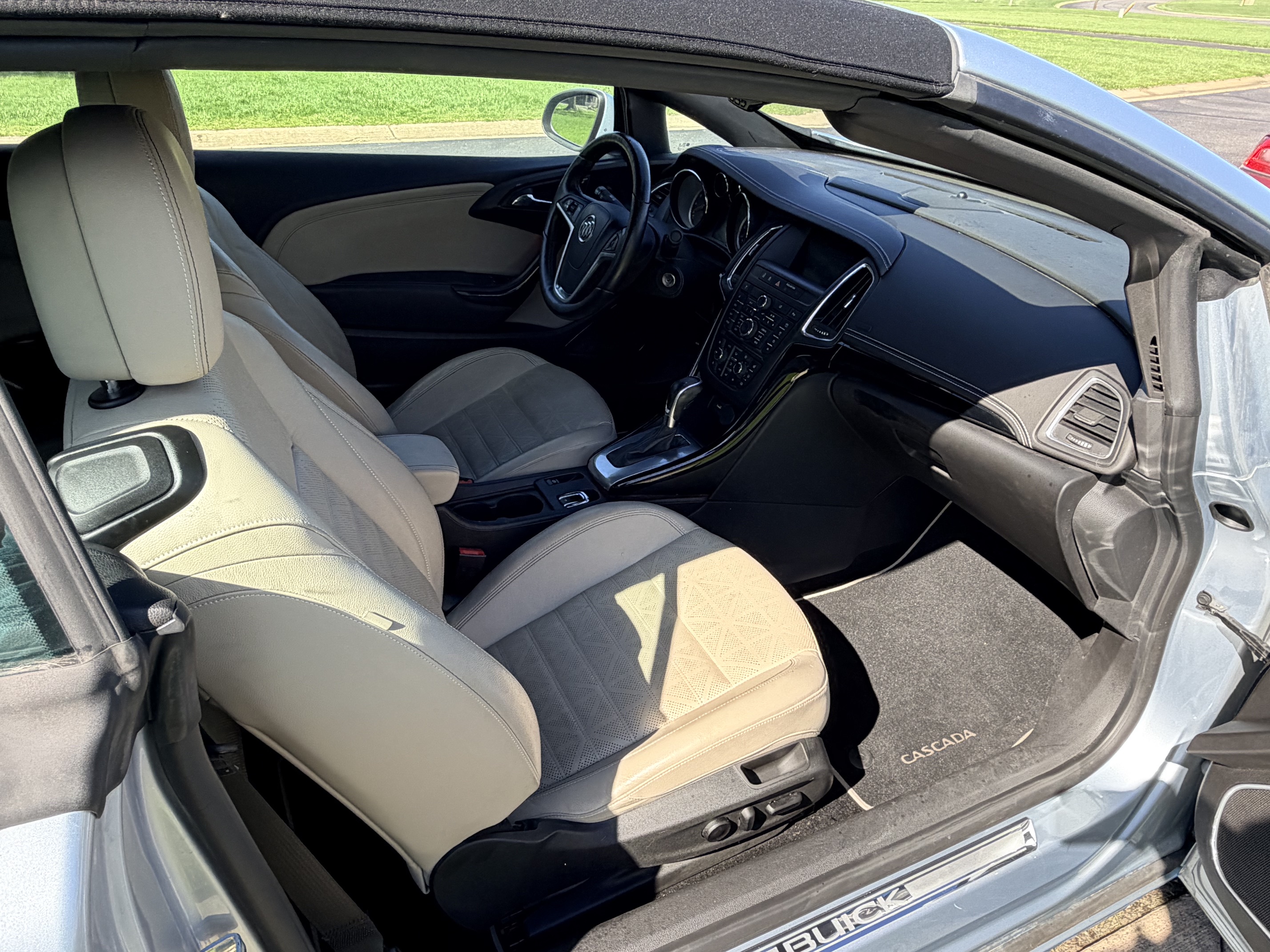 Used 2016 Buick Cascada Premium FWD image 11