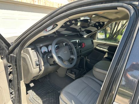 Used 2008 Dodge Ram 1500 Truck SLT RWD image 6