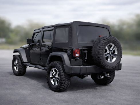 Used 2015 Jeep Wrangler Unlimited Sport w/ Max Tow Package image 6