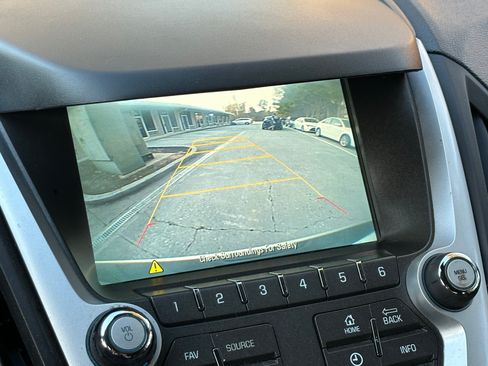 Used 2016 Chevrolet Equinox LT w/ Convenience Package image 19