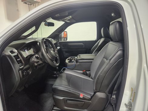 Used 2024 RAM 2500 Tradesman image 10