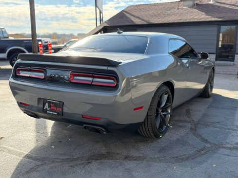 Used 2019 Dodge Challenger R/T Scat Pack image 6