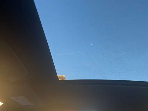 Used 2018 Mercedes-Benz CLA 250 image 11