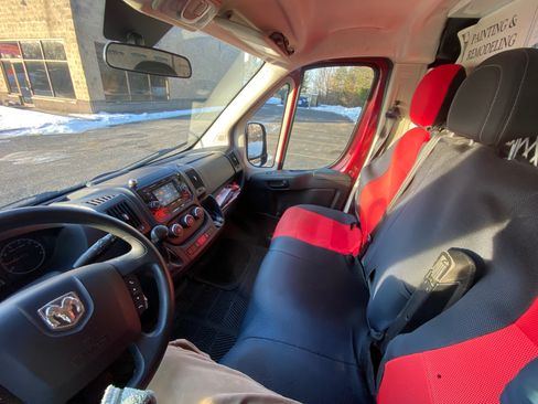 Used 2017 RAM ProMaster 1500 image 1