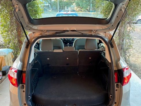 Used 2015 Ford C-MAX SE image 15