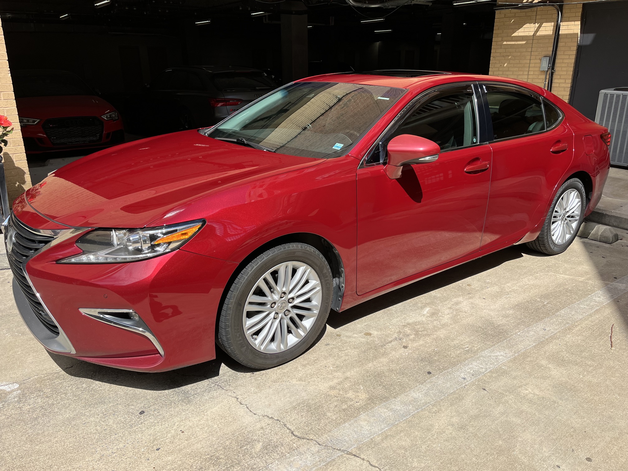 Used 2017 Lexus ES 350 w/ Premium Package FWD image 1