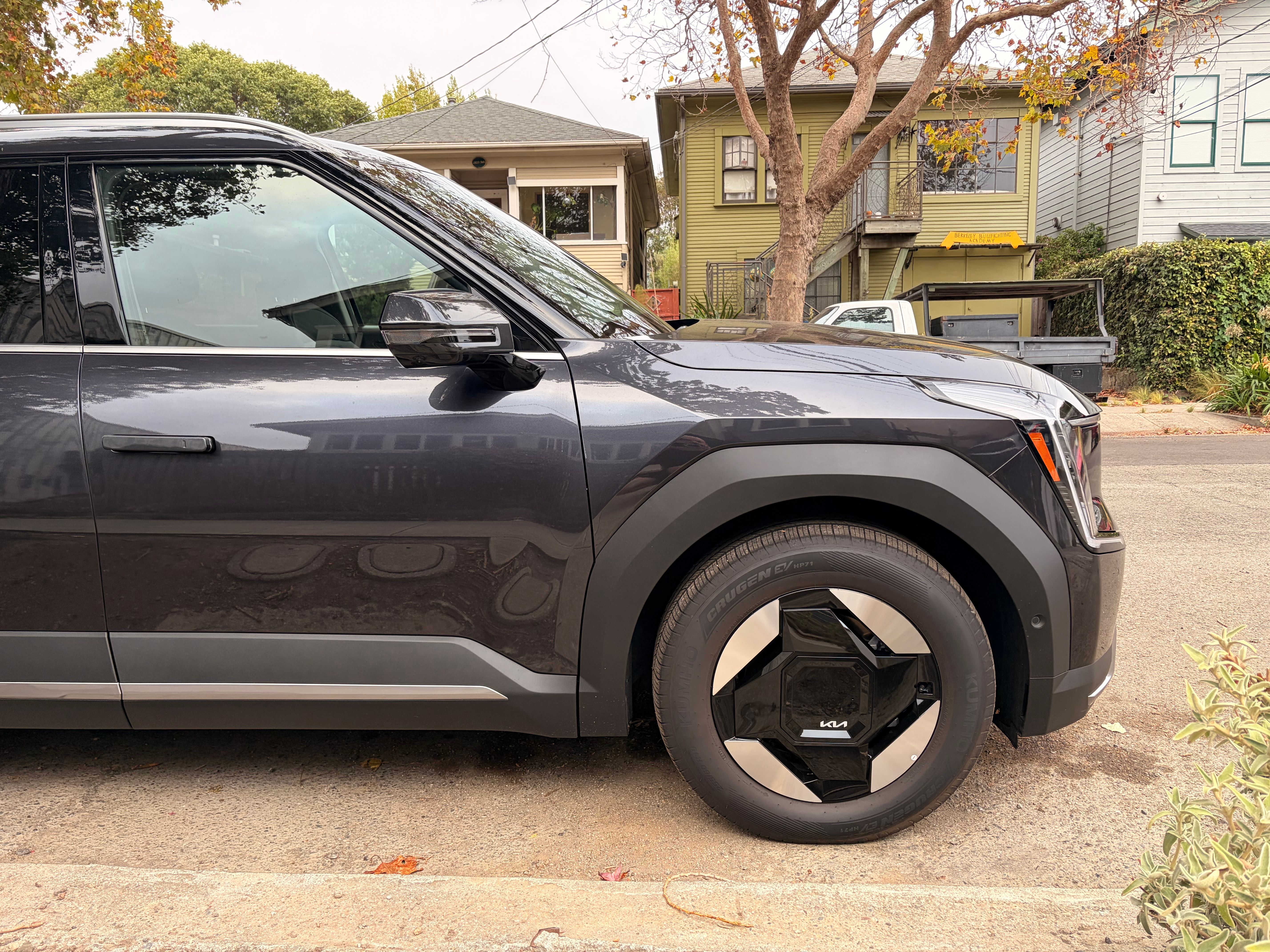 Used 2026 Kia EV9 Wind AWD/4WD image 6