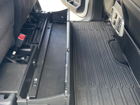 Used 2017 Ford F350 Lariat w/ Chrome Package AWD/4WD image 15