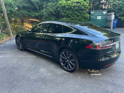 Used 2018 Tesla Model S 100D AWD/4WD image 2