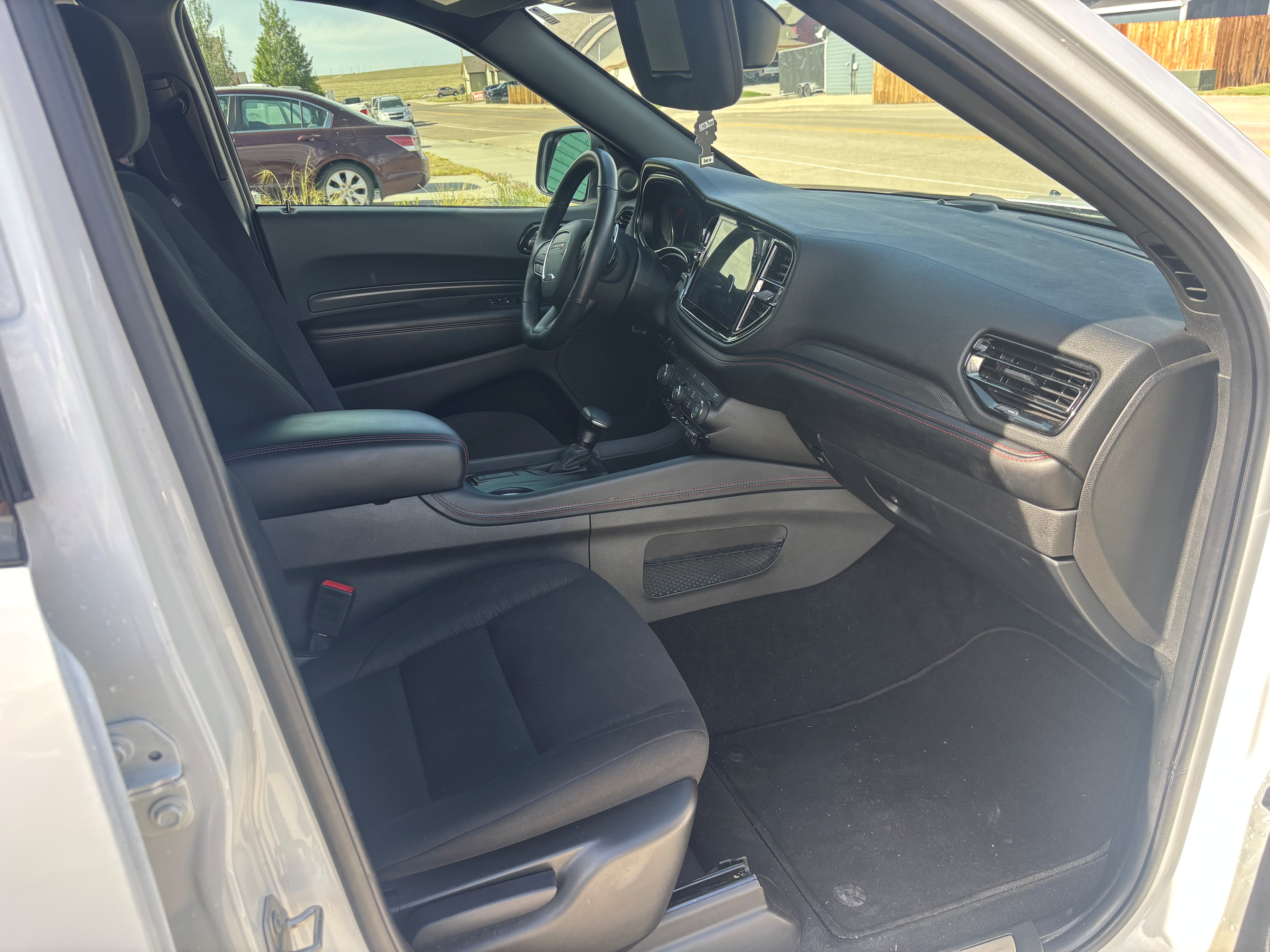Used 2023 Dodge Durango R/T w/ Blacktop Package AWD/4WD image 5