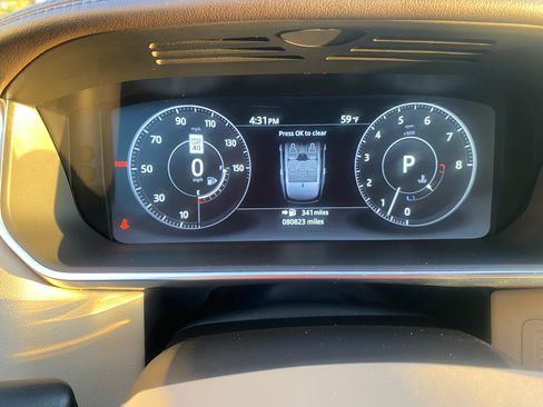 Used 2017 Land Rover Range Rover image 11