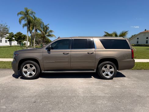 Used 2016 Chevrolet Suburban LT w/ Max Trailering Package RWD image 1