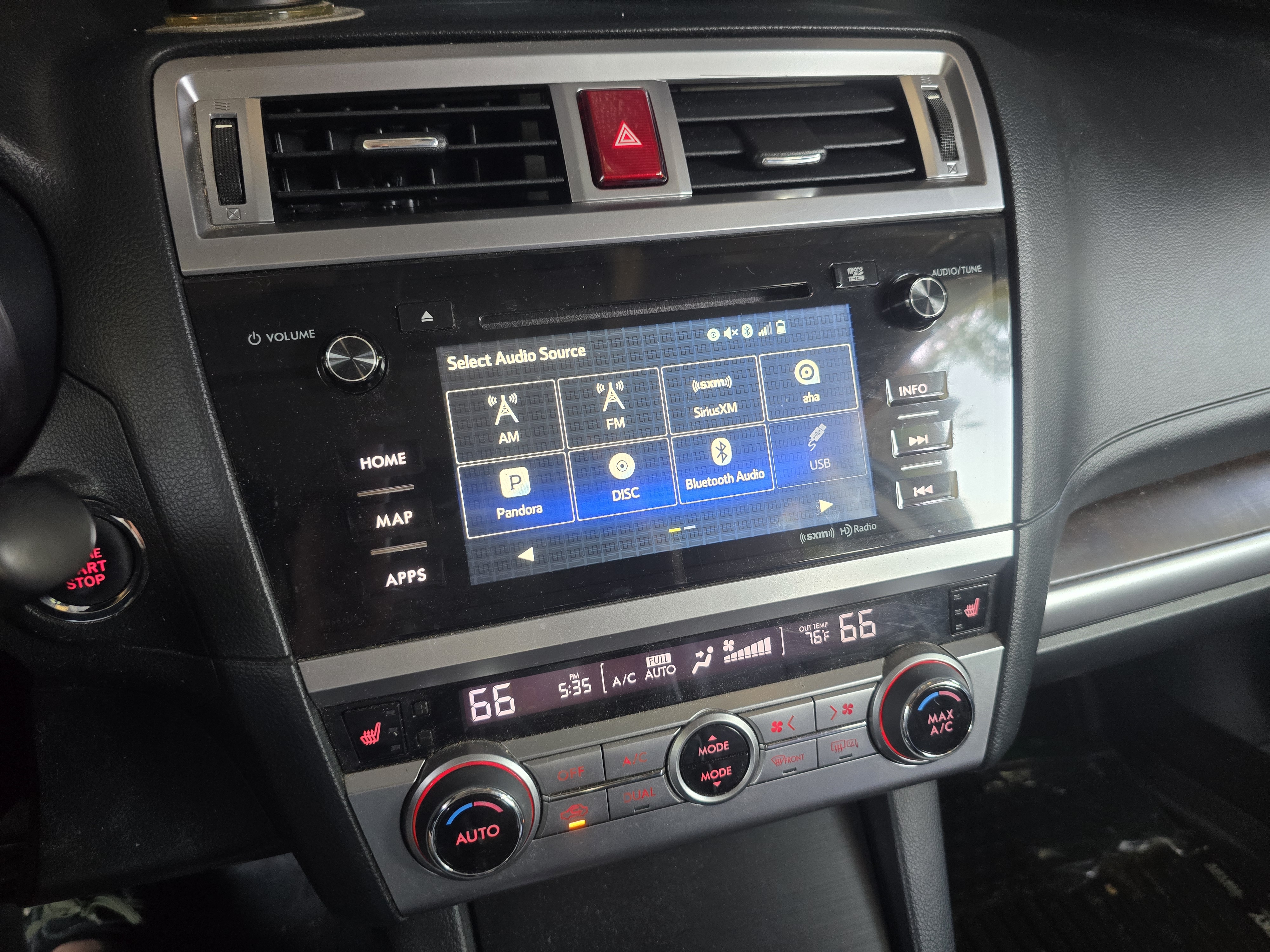 Used 2015 Subaru Outback 2.5i Limited AWD/4WD image 5
