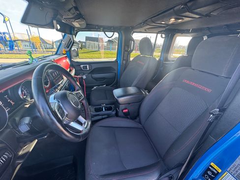 Used 2022 Jeep Wrangler Unlimited Rubicon w/ LED Lighting Group image 8