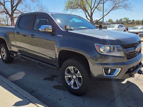Used 2017 Chevrolet Colorado Z71 image 10