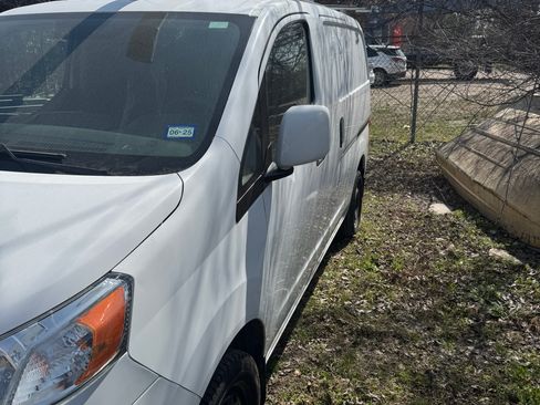Used 2017 Nissan NV200 SV w/ Technology Package image 4