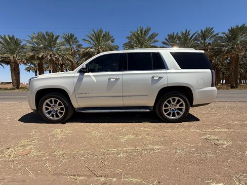 Used 2015 GMC Yukon Denali w/ Touring Package RWD image 4
