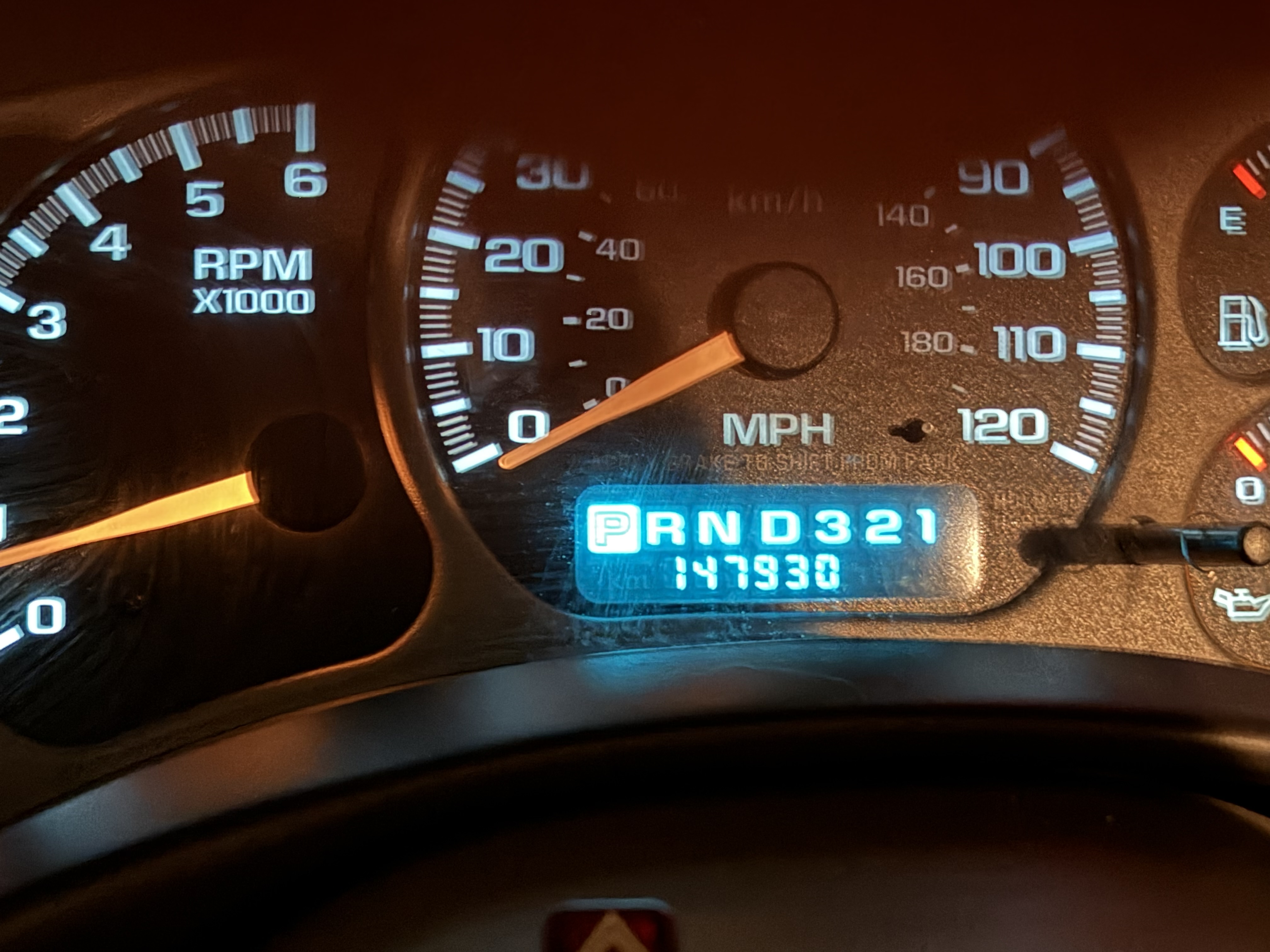 Used 2002 GMC Yukon Denali AWD/4WD image 1