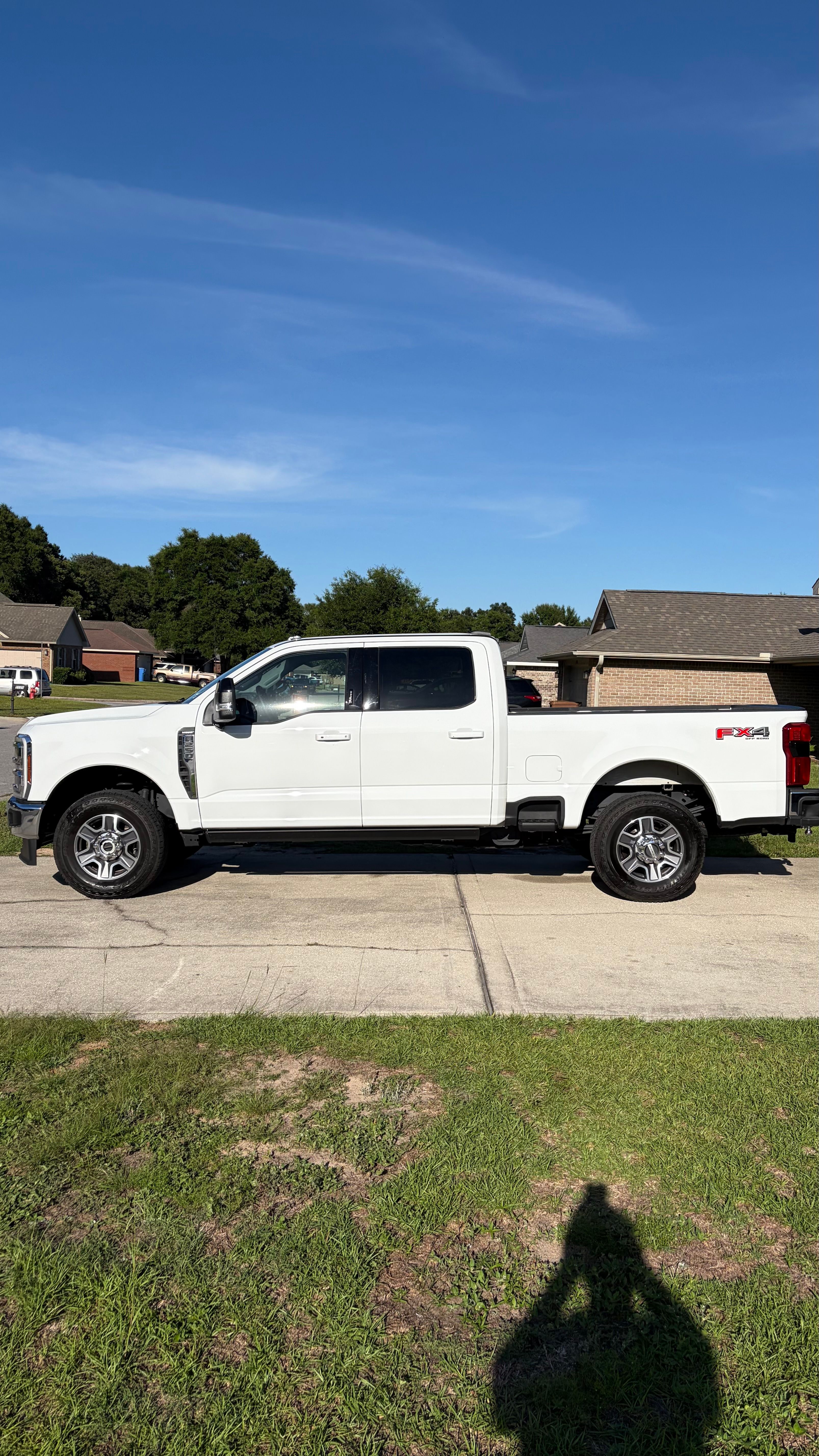Used 2026 Ford F250 Lariat w/ FX4 Off-Road Package AWD/4WD image 4