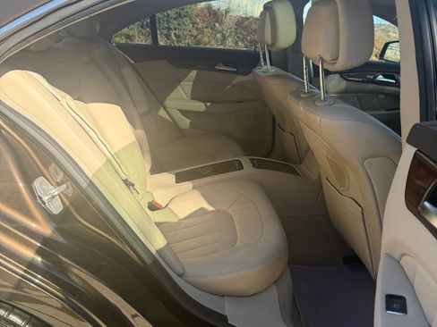 Used 2015 Mercedes-Benz CLS 400 image 14