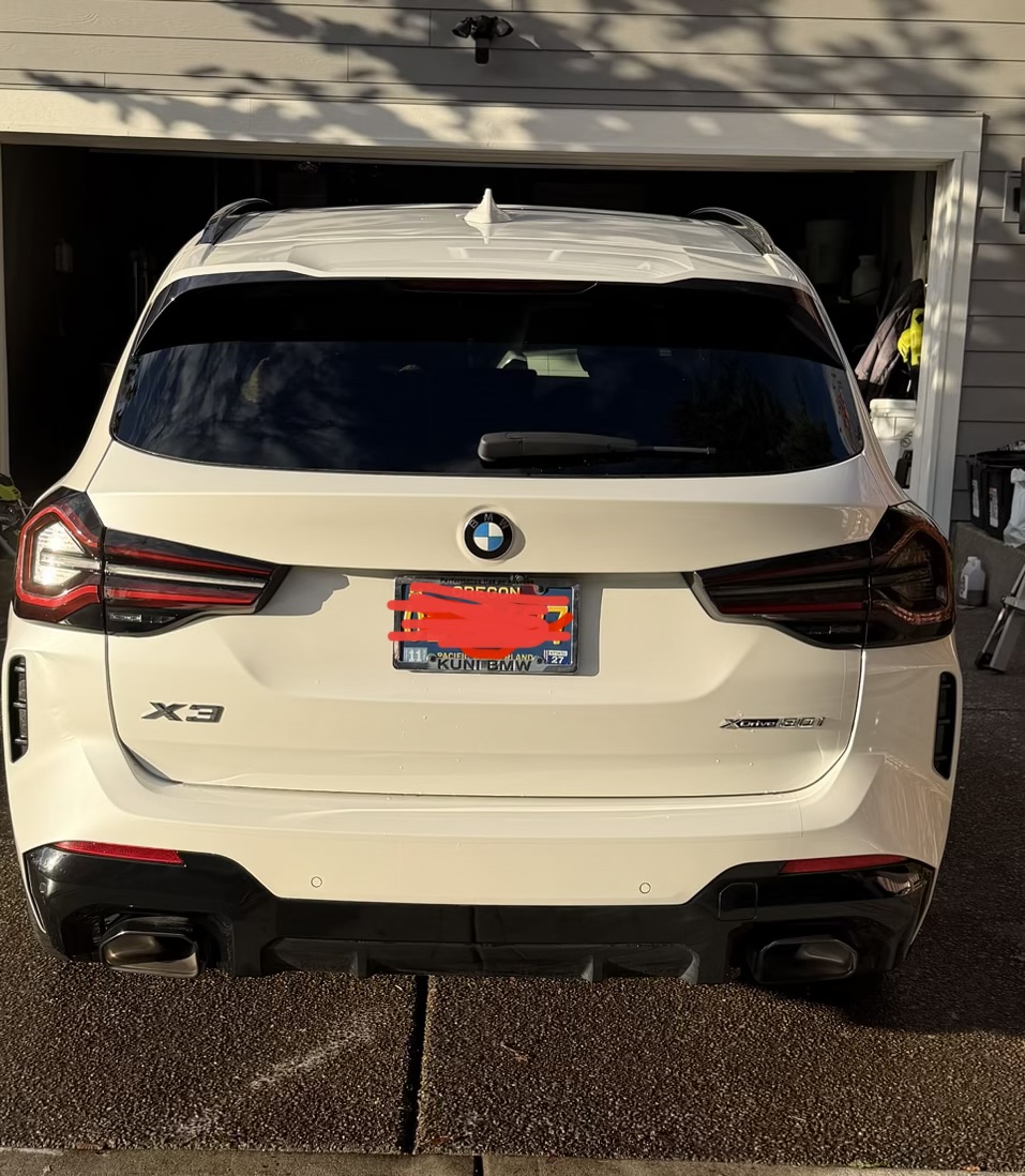 Used 2022 BMW X3 xDrive30i w/ M Sport Package AWD/4WD image 4