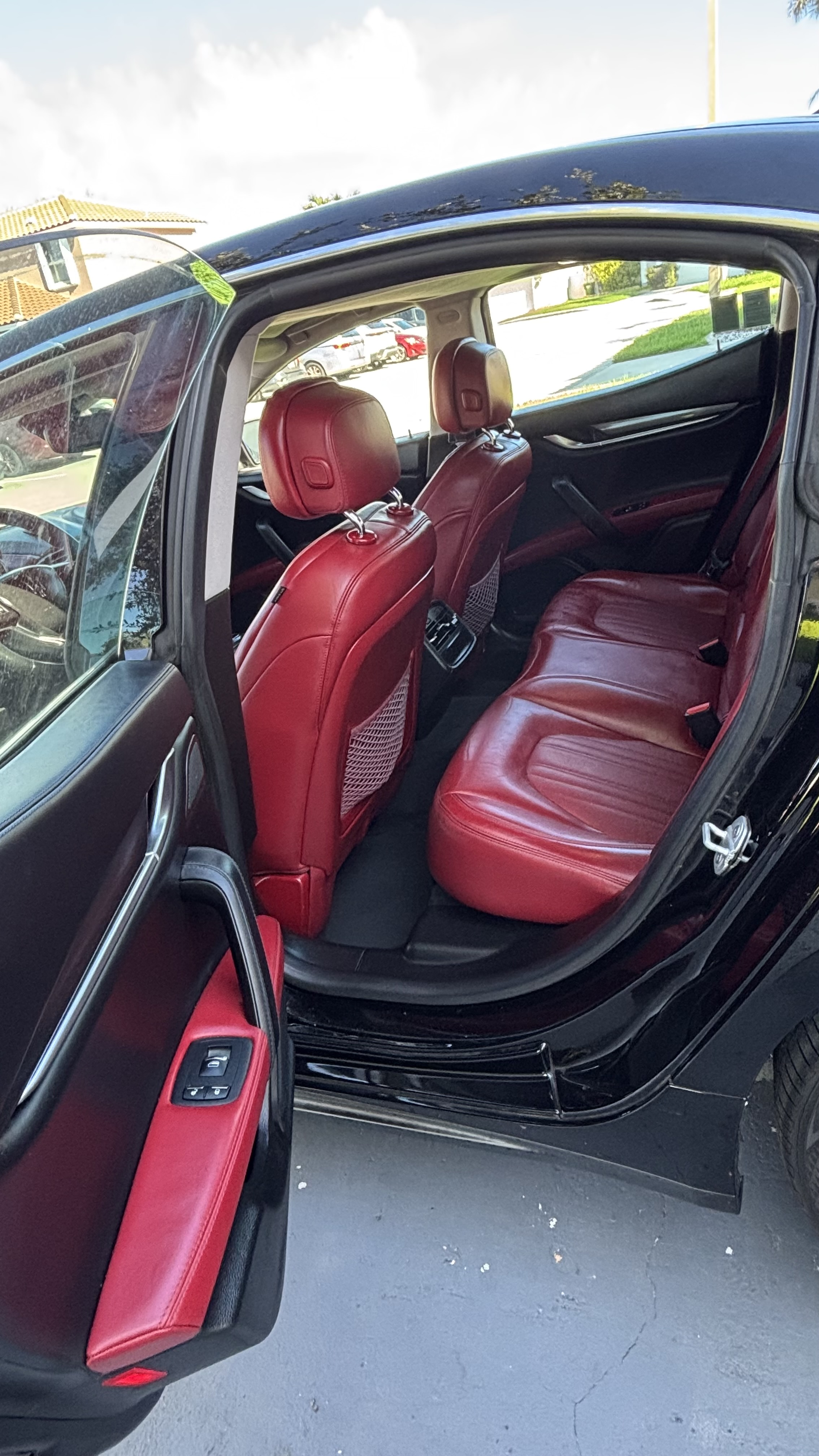 Used 2017 Maserati Ghibli RWD image 12